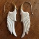 Boucles d'oreilles ailes en os