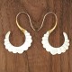 Boucles d'oreilles en nacre jaune