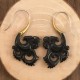 Boucles d'oreilles florales en corne